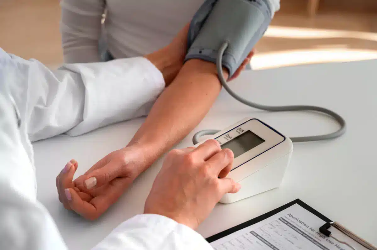 ¿Se puede contratar un seguro de vida con hipertensión?